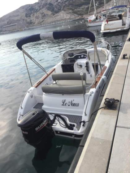 Miete Motorboot Aquabat Sport Line 615 Open Marseille