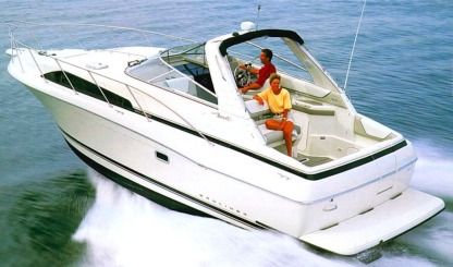 Charter Motorboat Bayliner 3255 Huy