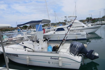 Charter Motorboat JEANNEAU CAP CAMARAT 615 WA Le Port