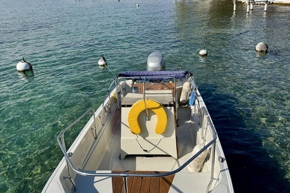 Boston Whaller Montauk 17. The American Legend!!!