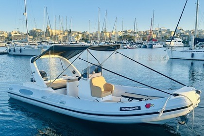 Hire RIB Nautica LED GS680 Ta' Xbiex
