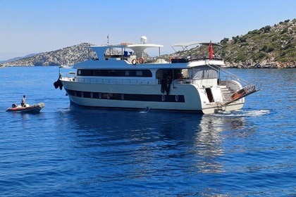 Location Yacht Trawler Trawler MKC Marmaris