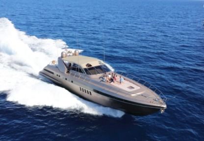 Czarter Łódź motorowa Mangusta Of Villa Romania Saint-Tropez