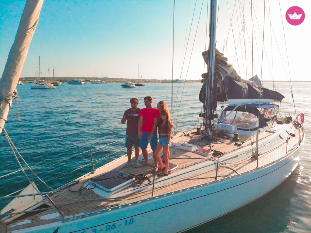 Sailboat Centurión 61 for hire