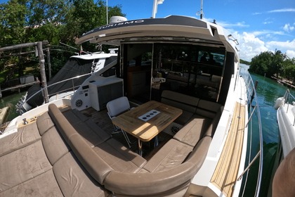 Исследуйте Роскошь на TINTO TARGA - Fairline Targa 62 в Канкуне