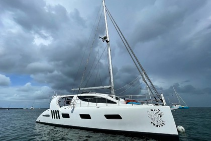Xquisite 5X Plus - All inclusive charter