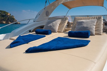 YOUR PERFECT DAY STARTS ON BOARD!