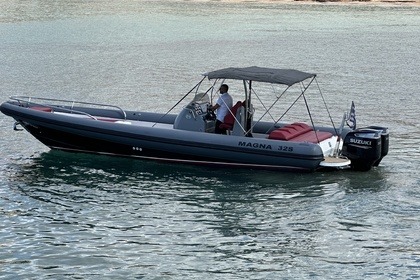 Hyra båt RIB-båt MOTOMARINE MAGNA 32S Laurion