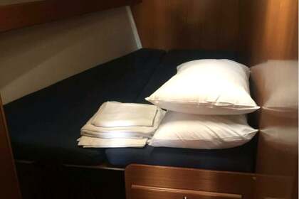 Greeceboating with Beneteau Cyclades 50.5