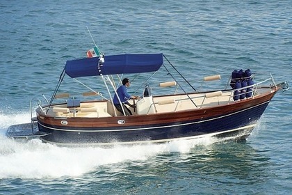 Miete Motorboot Nautica esposito Open 28 Beaulieu-sur-Mer
