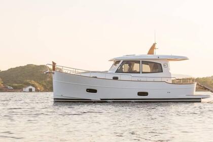 Sasga Yachts Menorquín 34 HT