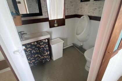 Lunch Box Steel ship with sauna and skipper