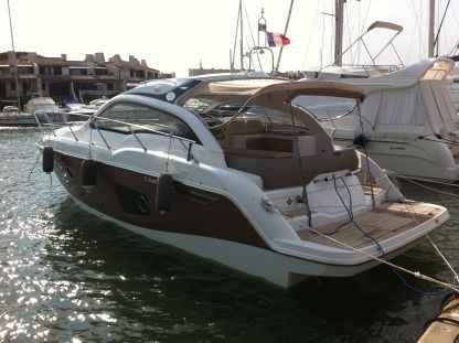 Location Bateau à moteur Sessa Marine C38 - Hard-Top Saint-Tropez