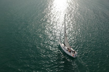 Hire Sailboat BENETEAU FIRST 40.7 Donostia-San Sebastian