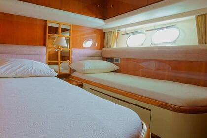 Enjoy With Azimut in Antalya