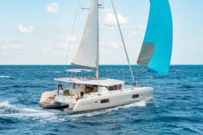 Charter Catamaran Lagoon 42 Corfu