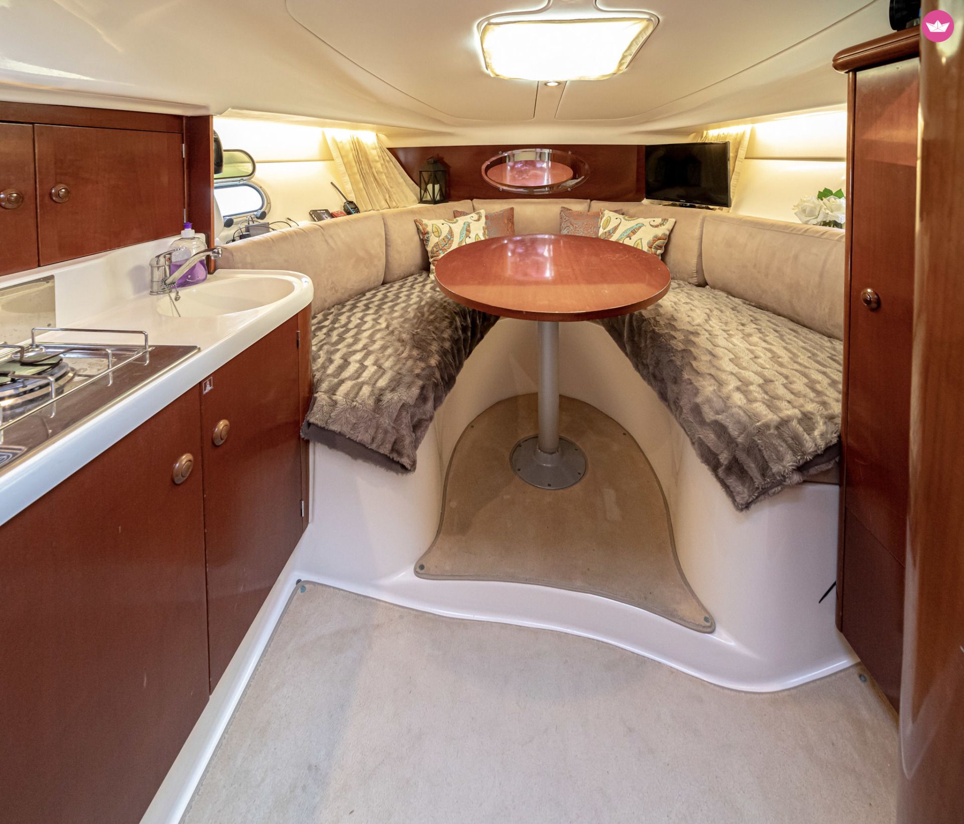 Bateau à moteur Jeanneau Leader 805 à louer