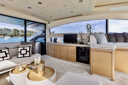 Verhuur Motorboot Pershing 64 Cannes