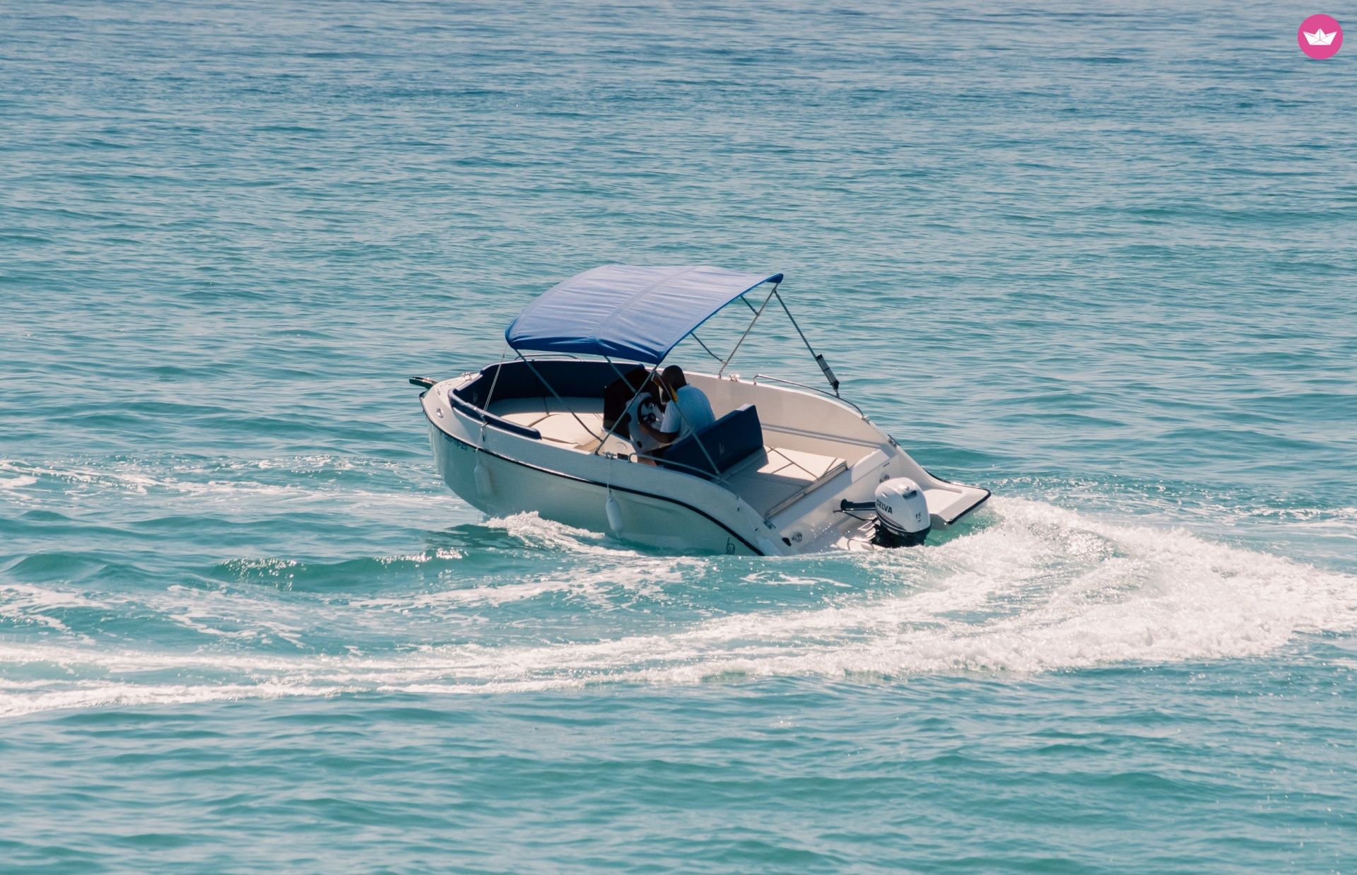 Bateau sans permis Bey Yacht 18 A 15cv