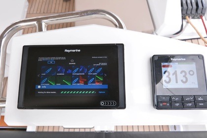 Beneteau Oceanis 51.1