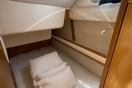 SASA VEKTOR Adria 1002v