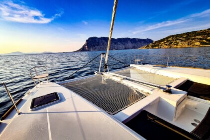 Verhuur Catamaran Lagoon Lagoon 450 F Cugnana