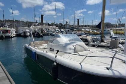 Location Bateau à moteur Kelt WHITE SHARK 248 Saint-Malo