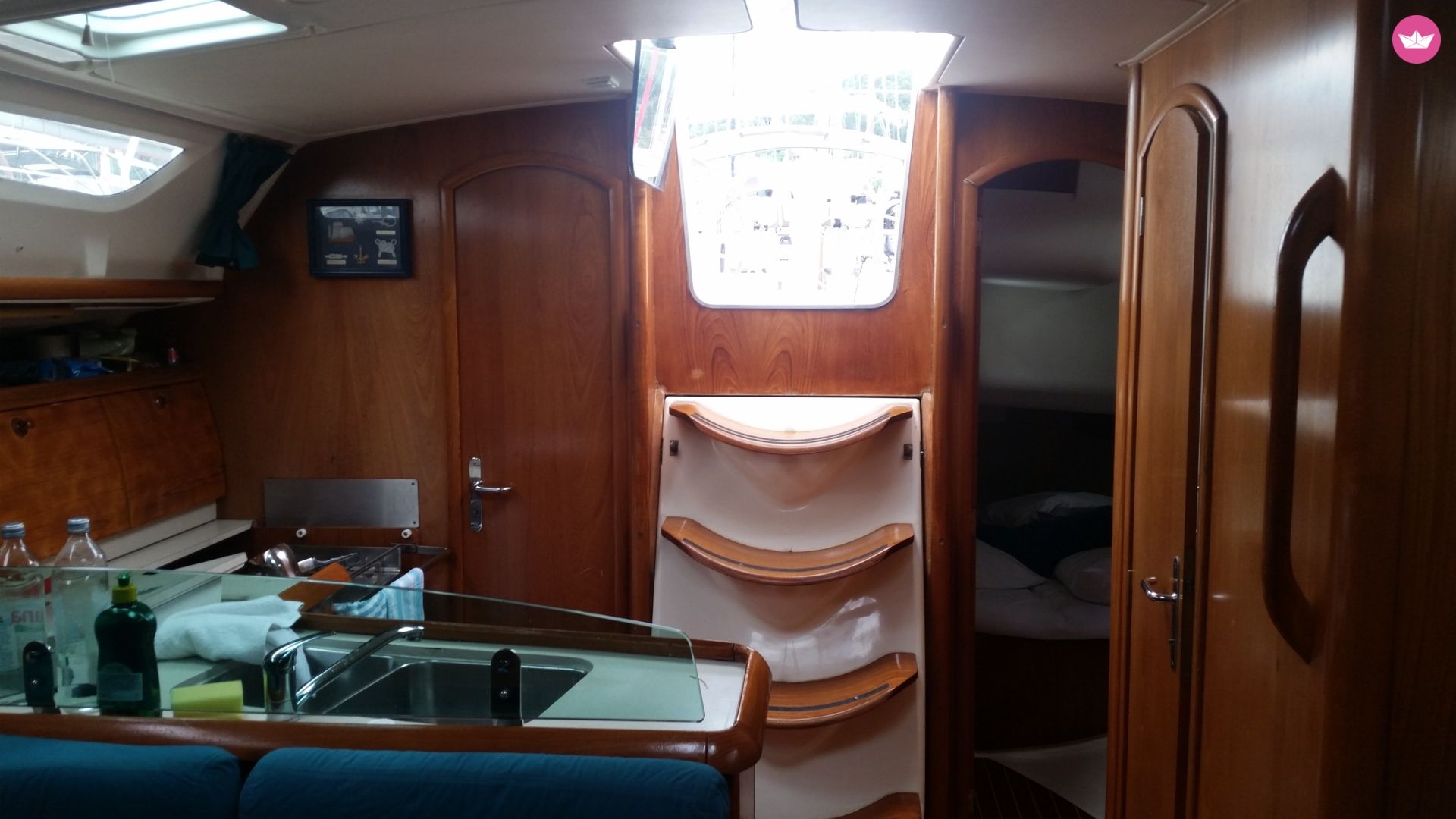 Sailboat Jeanneau Sun Odyssey 40 for hire