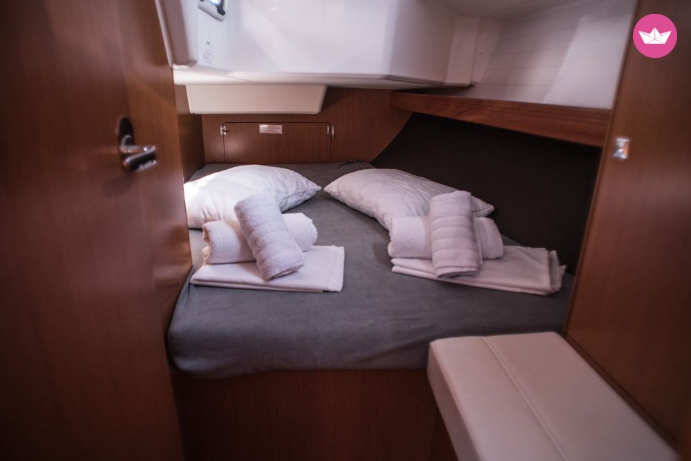 Voilier BAVARIA 37 CRUISER 11.3m 5