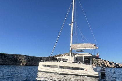 Hyra båt Motorbåt Bali - Catana Bali 4.2 Marseille