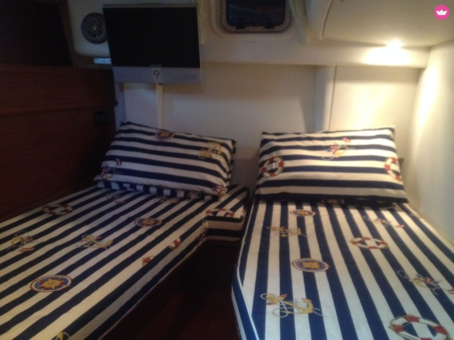 Rent Sun Odyssey 54 Ds