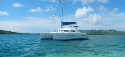 Location Catamaran Lagoon 380 S2 Victoria