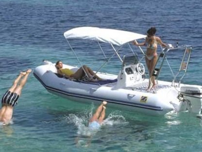 Location Bateau à moteur Zodiac Medline I La Herradura