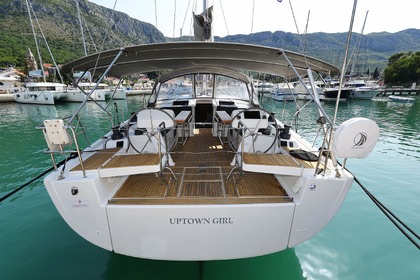 Hire Sailboat Hanse Yachts Hanse 508 - 5 + 1 cab. Dubrovnik
