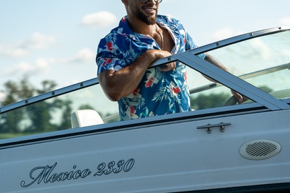 Verhuur Motorboot Chaparral Bowrider 2330 Loosdrechtse Plassen