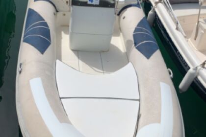 Noleggio Barca senza patente  Trident Trident Max Siracusa
