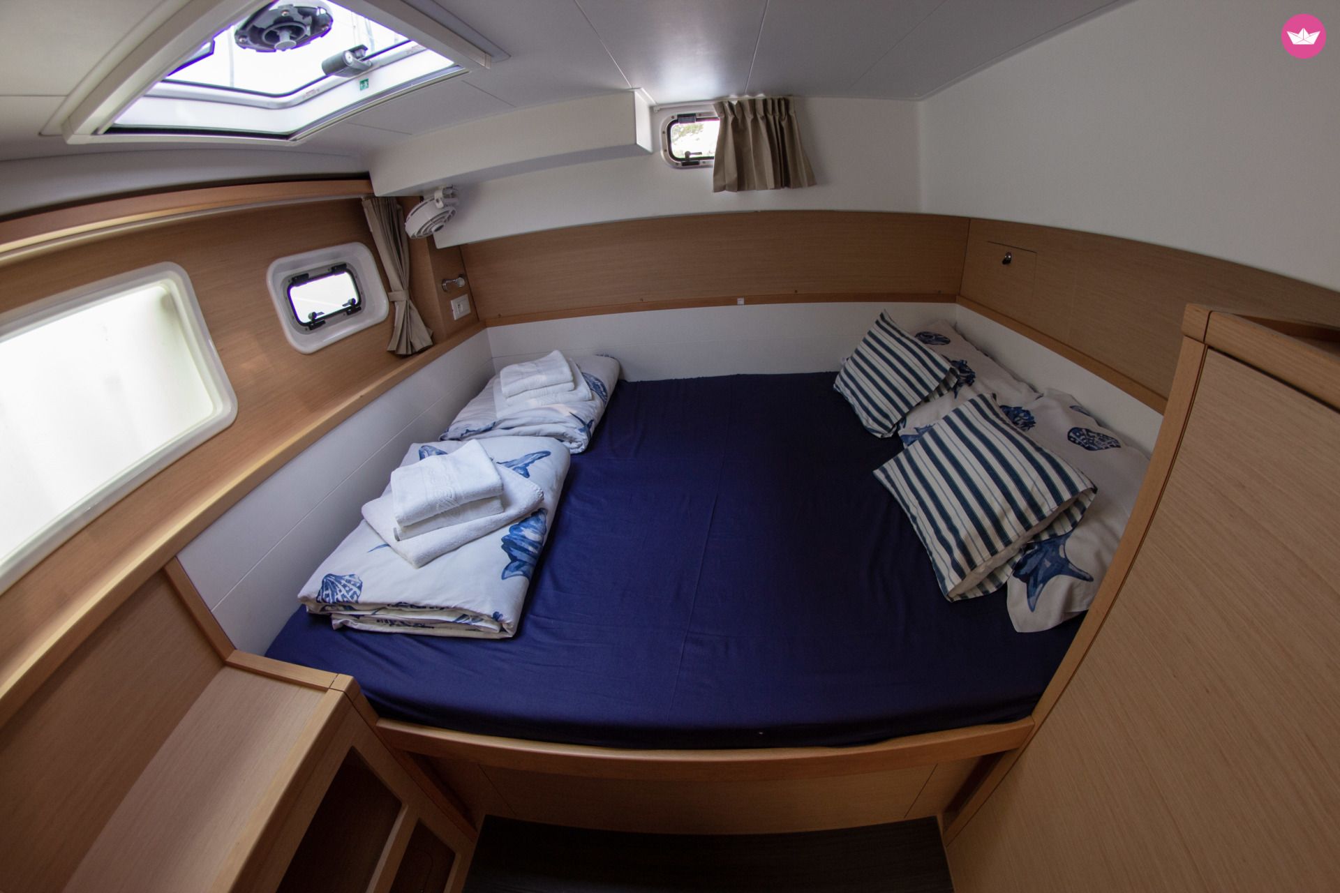 Catamaran Lagoon 400 S2  