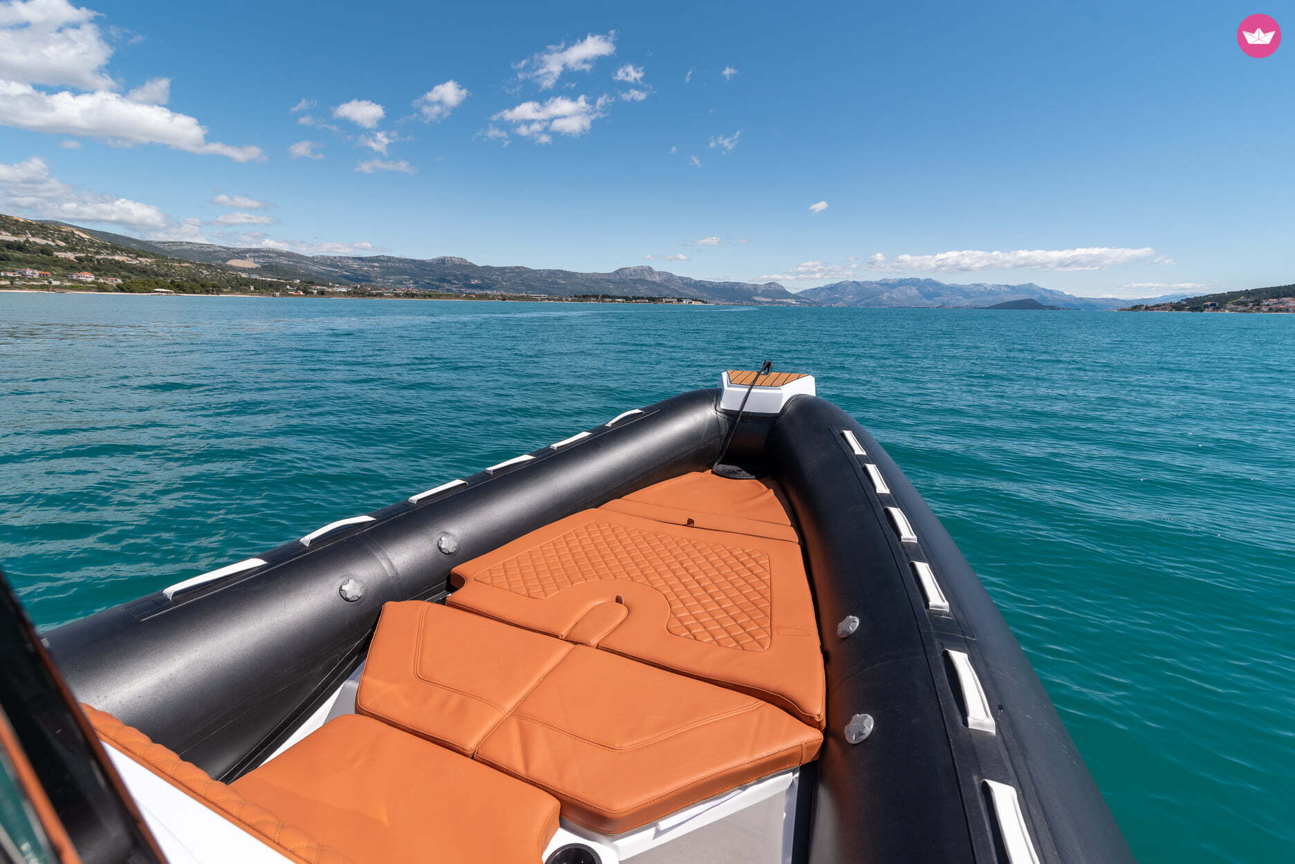 Bateau à moteur Tiger Marine 740 Pro Line 250cv 8