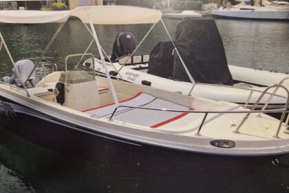 Charter Motorboat SAFTER MARIN 480 Six-Fours-les-Plages