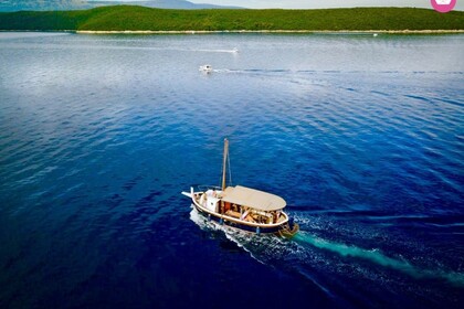 Charter Sailboat Croatia Leut Krnica