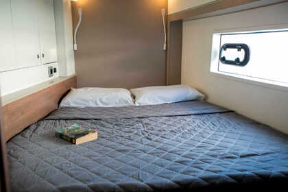 Charter Catamaran Catana Group Bali 4.2 Volos