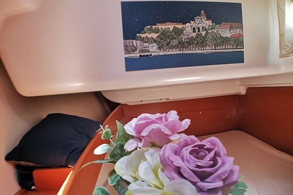 Escursione Una Giornata in Barca a Vela Cagliari - Beneteau Cyclades 39.3