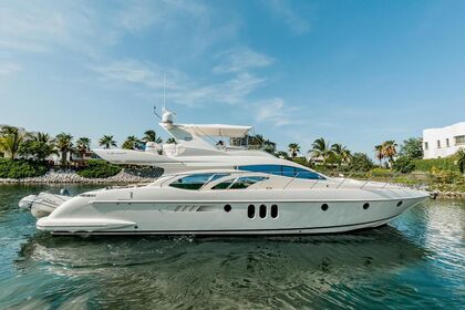 Hire Motor yacht Azimut Azimut 62 Cancún