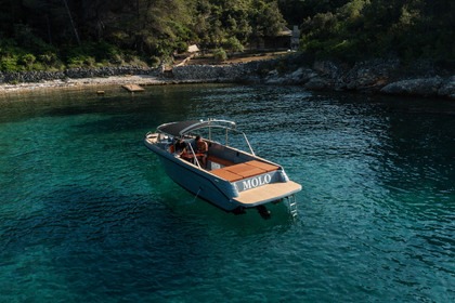 Rental Motorboat MOLO 29 Zadar