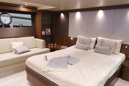 Sunseeker Manhattan 65