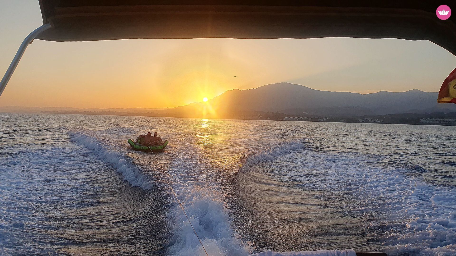 Hire Jeanneau Leader 805