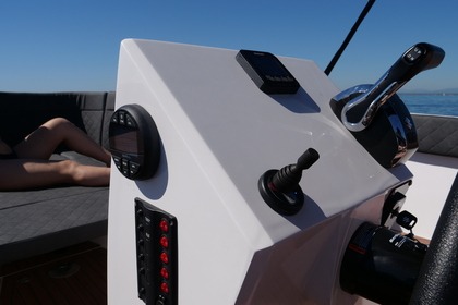 Maxima 640 (Licencia de navegación) NEW 2024-10PAX