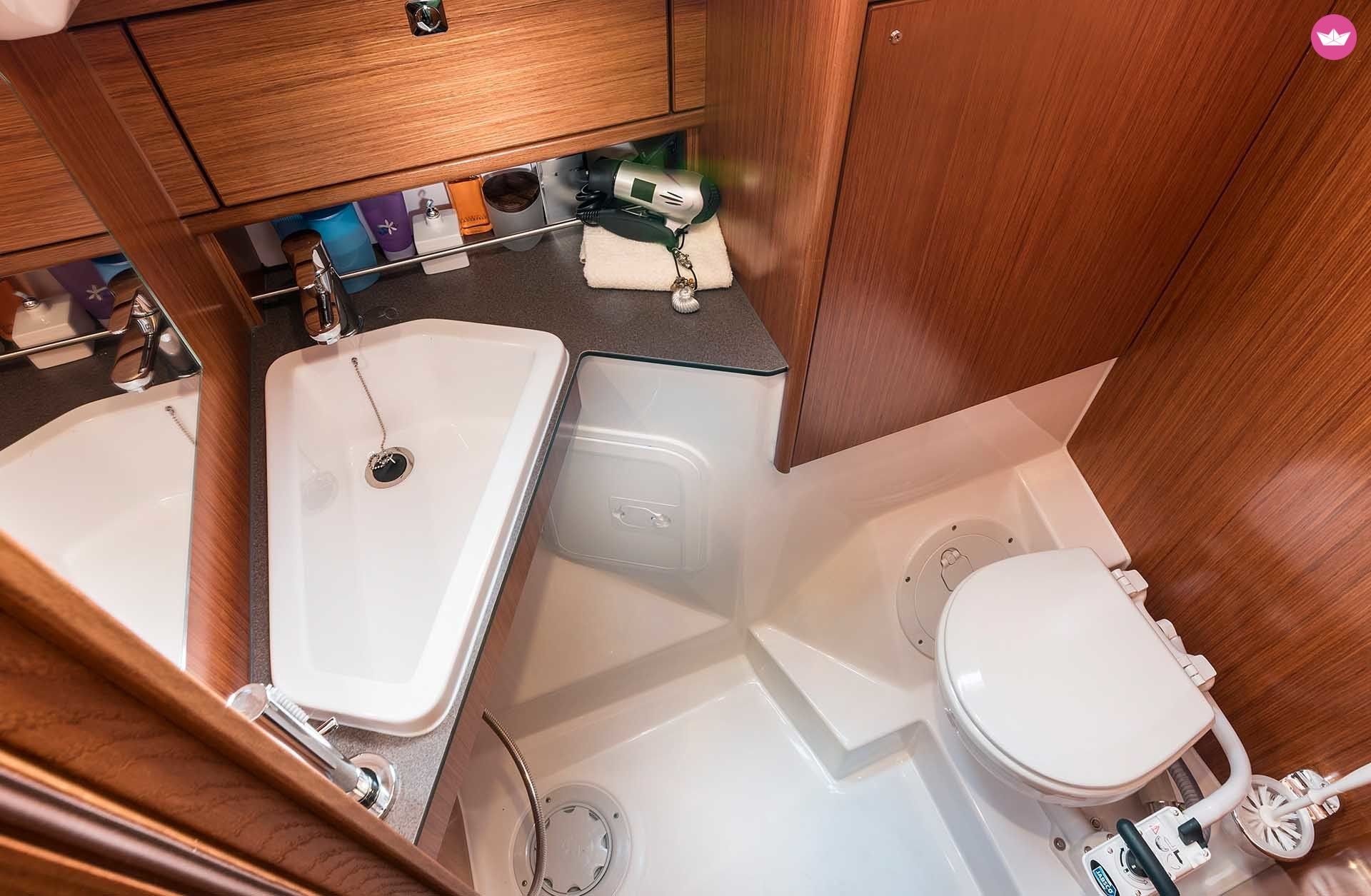 Bavaria 34 Cruiser in Barcelona  