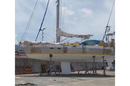 Charter Sailboat Subrero Cotre Sf 385 Rivière-Sens