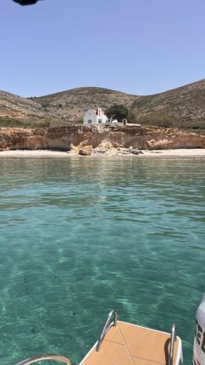 Kos Without license Karel F19 alt tag text